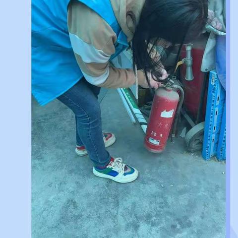 【莲湖土门】颜家堡村社区||入网进格展开小区消防安全检查