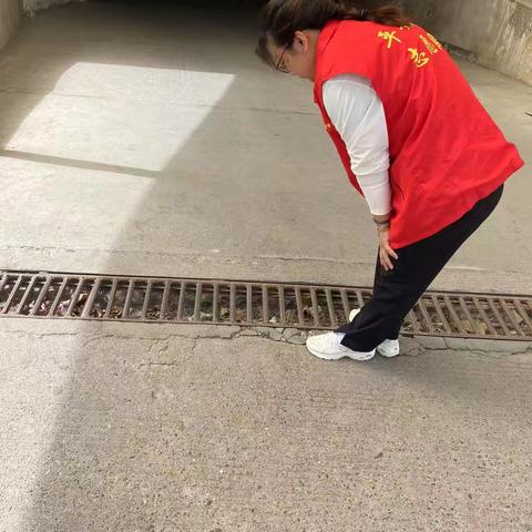 【莲湖土门】颜家堡村社区防汛排查：守护家园安全