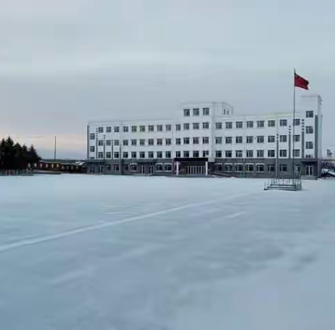 凝聚家校合力 共育青春梦想 ——宾县第四中学八年级家长会