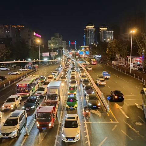 襄阳市夜景一角