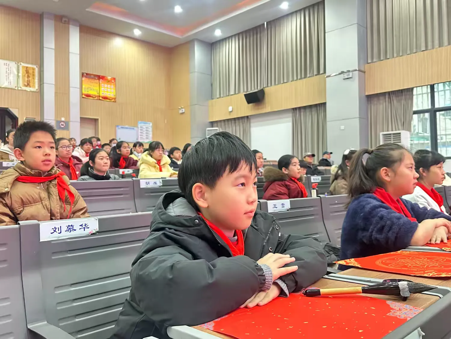 图片[7]-书香润童年，福马迎新春！小志老师受邀到白鹭街小学讲书法-52书法博客