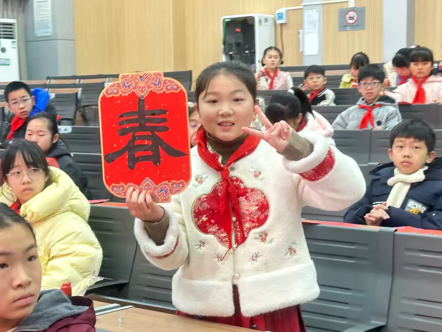 图片[17]-书香润童年，福马迎新春！小志老师受邀到白鹭街小学讲书法-52书法博客