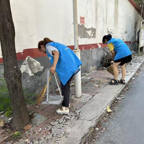 堤口路街道济齐路社区--开展夏季病媒生物防制工作
