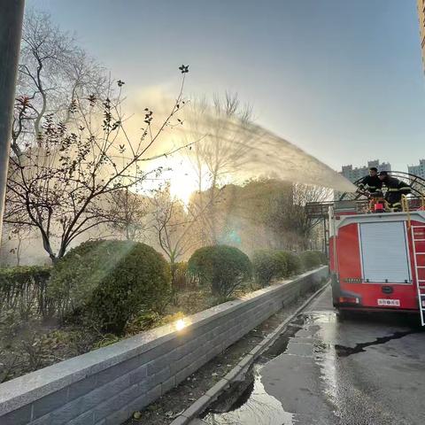 六里桥村开展冬季防火湿化工作