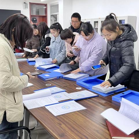 督导迎检明方向  体卫艺科促发展——东华路实验小学开展体卫艺工作迎检部署会