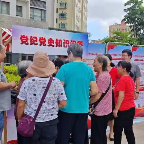 便民集市太暖心了！沙井街道马安山社区打造“家门口”的幸福薪火小站。