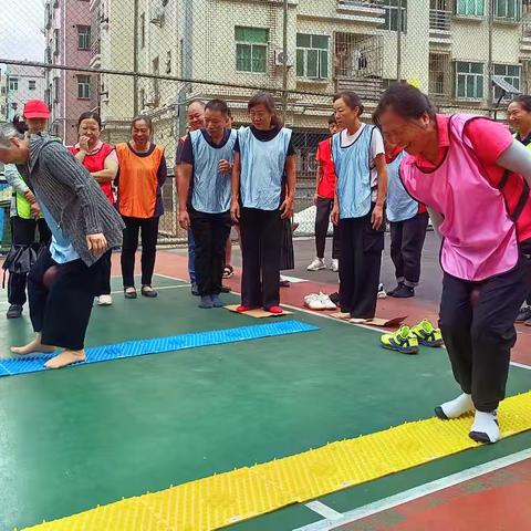 “乘风破浪 义往无前”志愿者趣味运动会