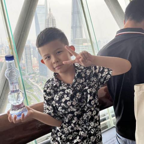 书香润泽 点亮心灵——一年级21班读书展播