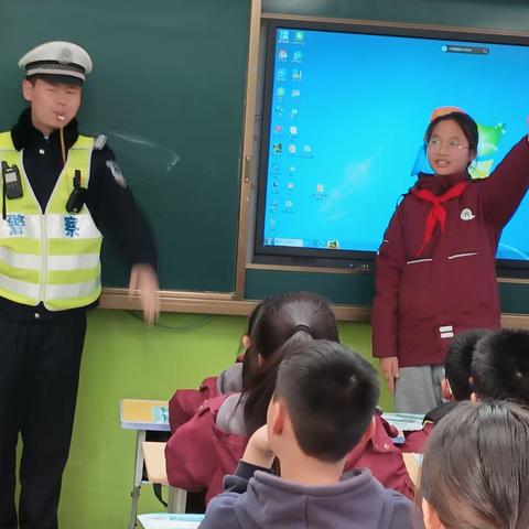 法润青春，与法同行———健康路小学五年级10班法治教育宣传活动