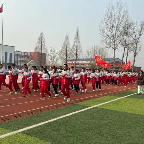 【大安中学】强健少年志     砥砺前行心 ‍                  ———大安中学学生体质能常规训练 ‍