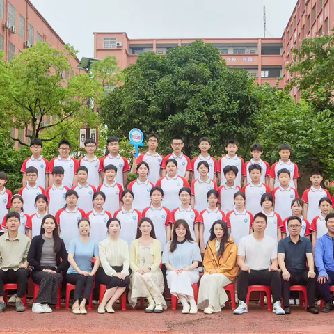 六年花事落 ‍ 一笺少年行——602班级工作总结