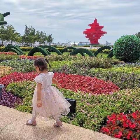 书香润泽   点亮心灵—— 一年级23班吴奕菲