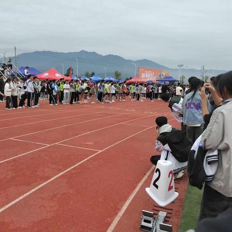 一往无前 所向披靡——2023年融安县高级中学校远动会