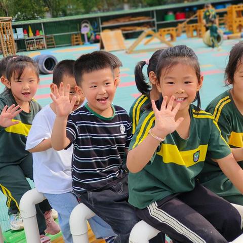 嘿！朋友👫——清华园伟才幼儿园中二班课程故事