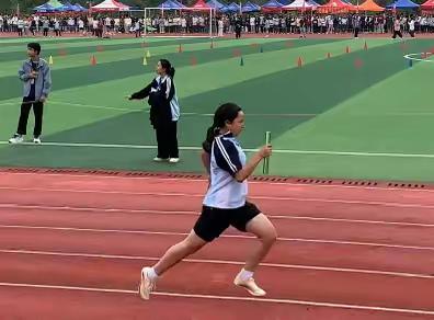 用户17080678的简篇