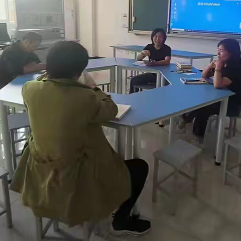 品味书香 分享感悟 ——电子组读书分享活动