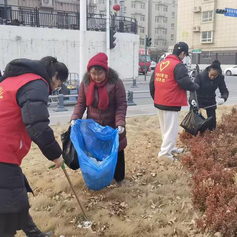 榆山街道翠屏社区：新春佳节到，上街“大扫除”