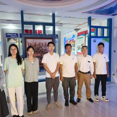 县发改委组织干部职工参观禁毒教育基地