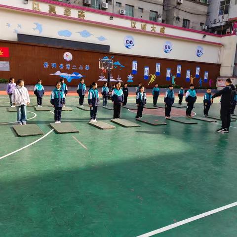 紫阳县第二小学体育组教研活动