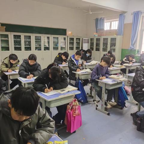 北高镇中心校辛寨小学六年级——规范字书写测试