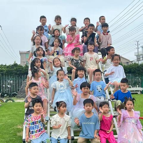 贝多多幼儿园中一班学期总结