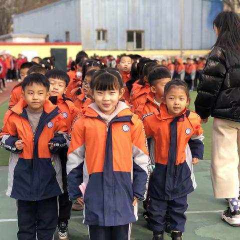 活力冬日   逐梦奔跑 大吴小学冬季长跑启动仪式