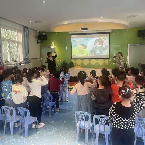 这艘装满爱的小船，摇摇摆摆地下海航行啦 ——向阳花社区志愿服务队第一次实践活动纪实