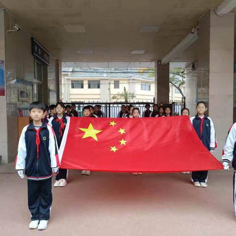 【“双争”活动进行时】“成”风破浪  “语”你同行——丛台区学步桥小学举行邯郸成语主题升旗仪式