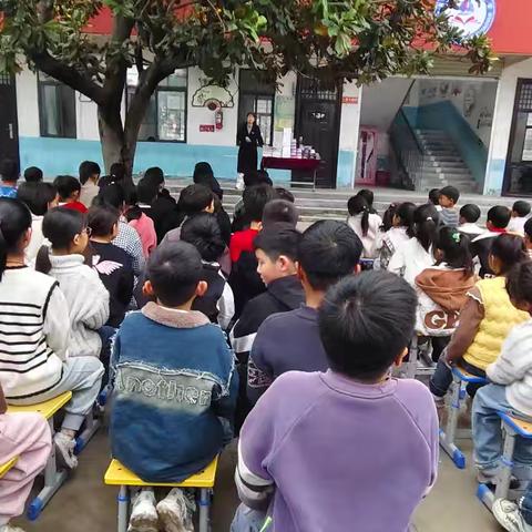 周堂镇丁营小学2024-2025学年度第一学期期中调研表彰会