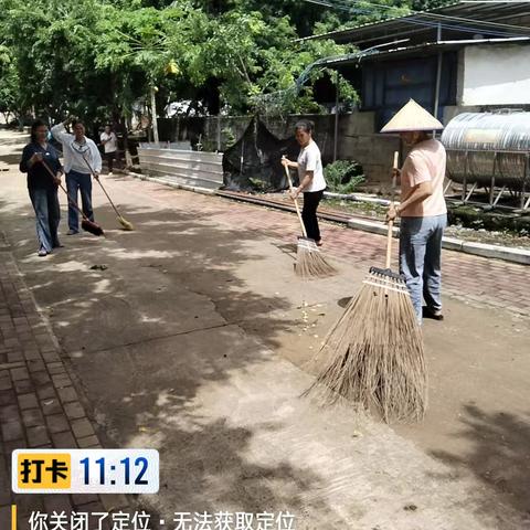 公爱村开展人居环境卫生整治活动