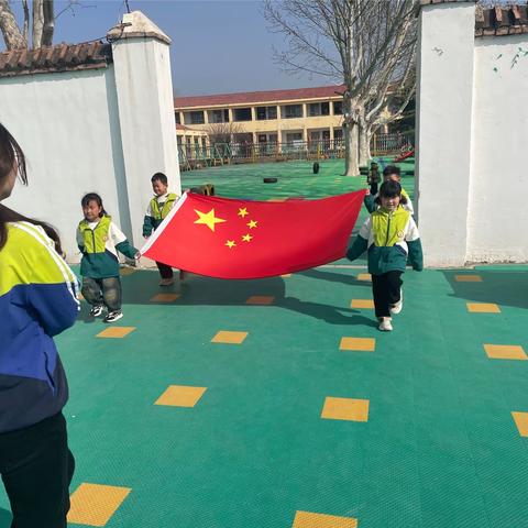 红旗飘飘——刘庄小学附属幼儿园升旗仪式