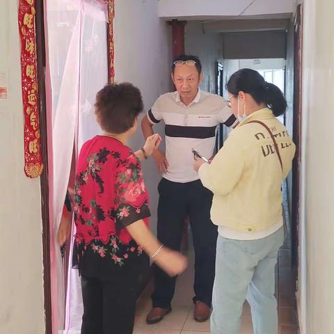 河南东社区始终以人民群众为中心，不断提升社区矛盾纠纷化解能力，促进社区和谐发展。