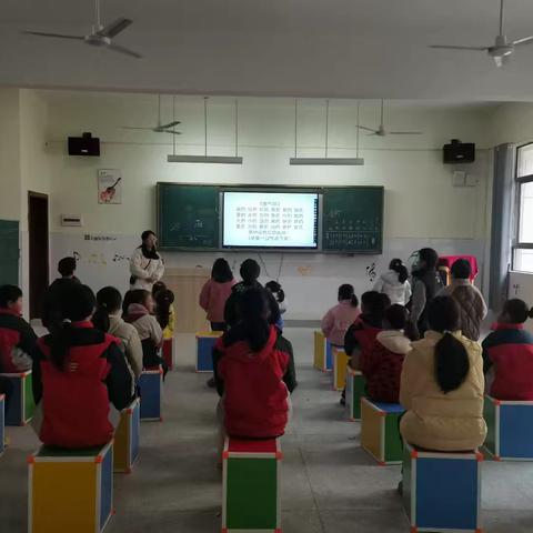 2024-2025年（上）宜丰县城东学校主持表演班周托展示