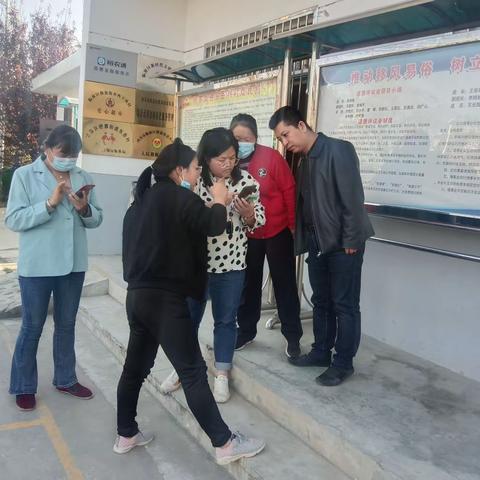 东岳村退役军人服务站助力医保缴费