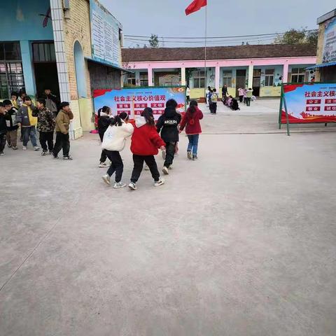 【秦庄小学】增强消防安全意识构建平安和谐校园