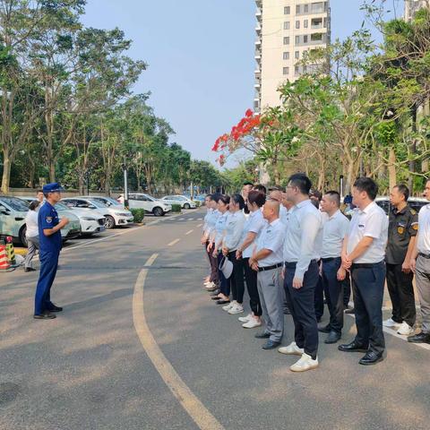 千家同谱消防曲,万家共筑幸福路——美兰大队深入海甸沿江社区开展电动车消防安全宣传培训活动