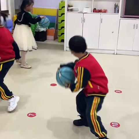 东湖幼稚园大五班第十周精彩瞬间