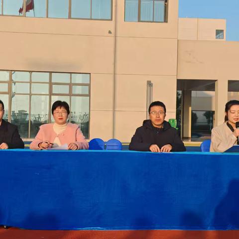 步履不停 筑梦金秋——息高教育集团一中淮河校区第一次适应性考试表彰大会