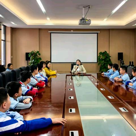 【幸福三小·德育】榜样力量，引领成长——五指山市第三小学少先队大队部2025年秋季学期期末总结会