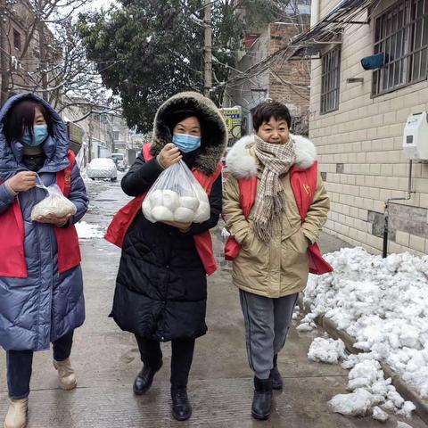 实现老人微心愿  雪中送炭见真情