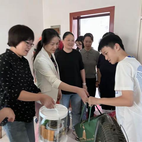 婺星社区暖心行动：六一前夕慰问困境儿童 传递社会关爱