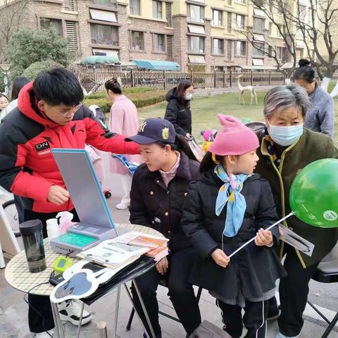 市中区兴隆街道兴润社区开展公益市集活动