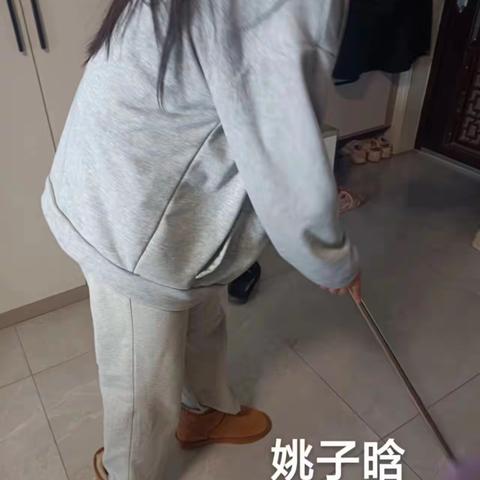 23航空1班孝亲作业——班主任：王攀攀