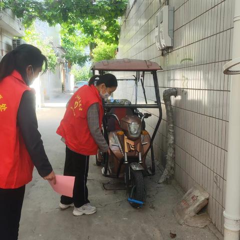 维护辖区平安，开展日常巡逻