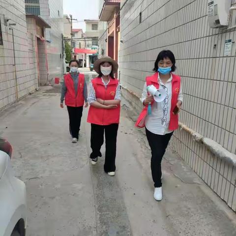 小北岗社区开展日常巡逻