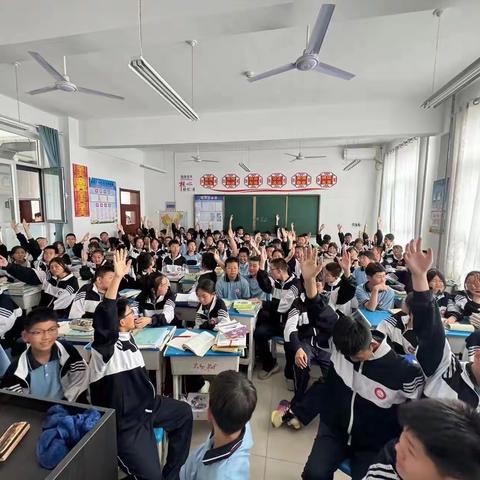 以书润心 与书为伴——八5、6班阅读分享活动纪实。