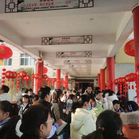 做灯笼剪窗花，喜庆元宵乐“龙龙”——漯河市第三初级中学开展“我们的节日—元宵节”主题活动