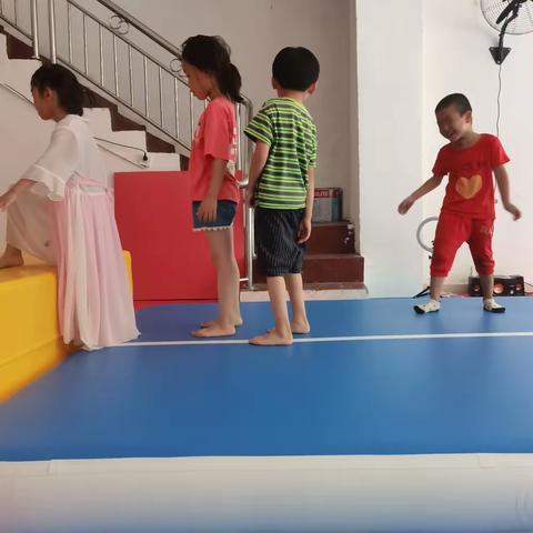 暑期招生