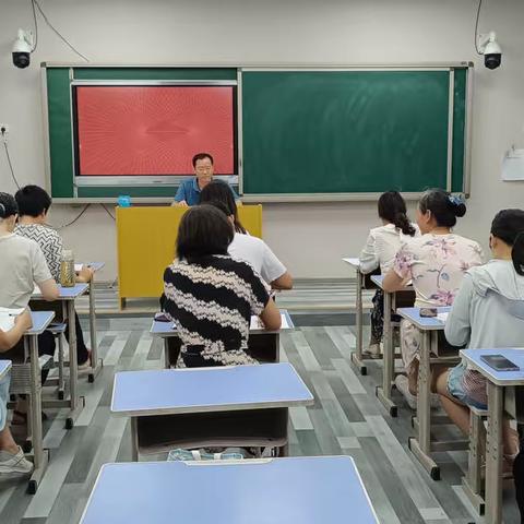 提升教师素质，创建和谐教育——光禄镇东光禄小学教师暑期全员培训总结