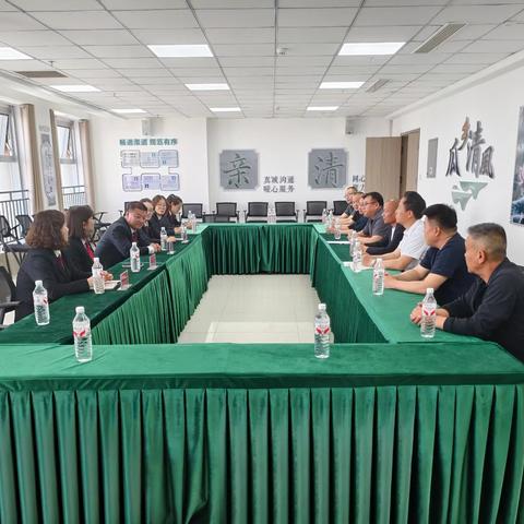 哈密市安徽商会接待伊州区人民法院走访调研